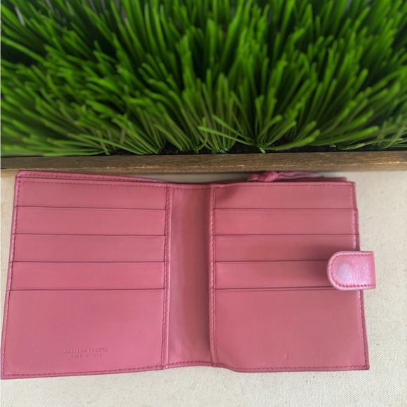 Bottega Veneta Pink Wallet Purse Bifold Intrecciato - Picture 5 of 12